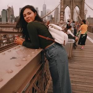 Meet your Posher, Diana